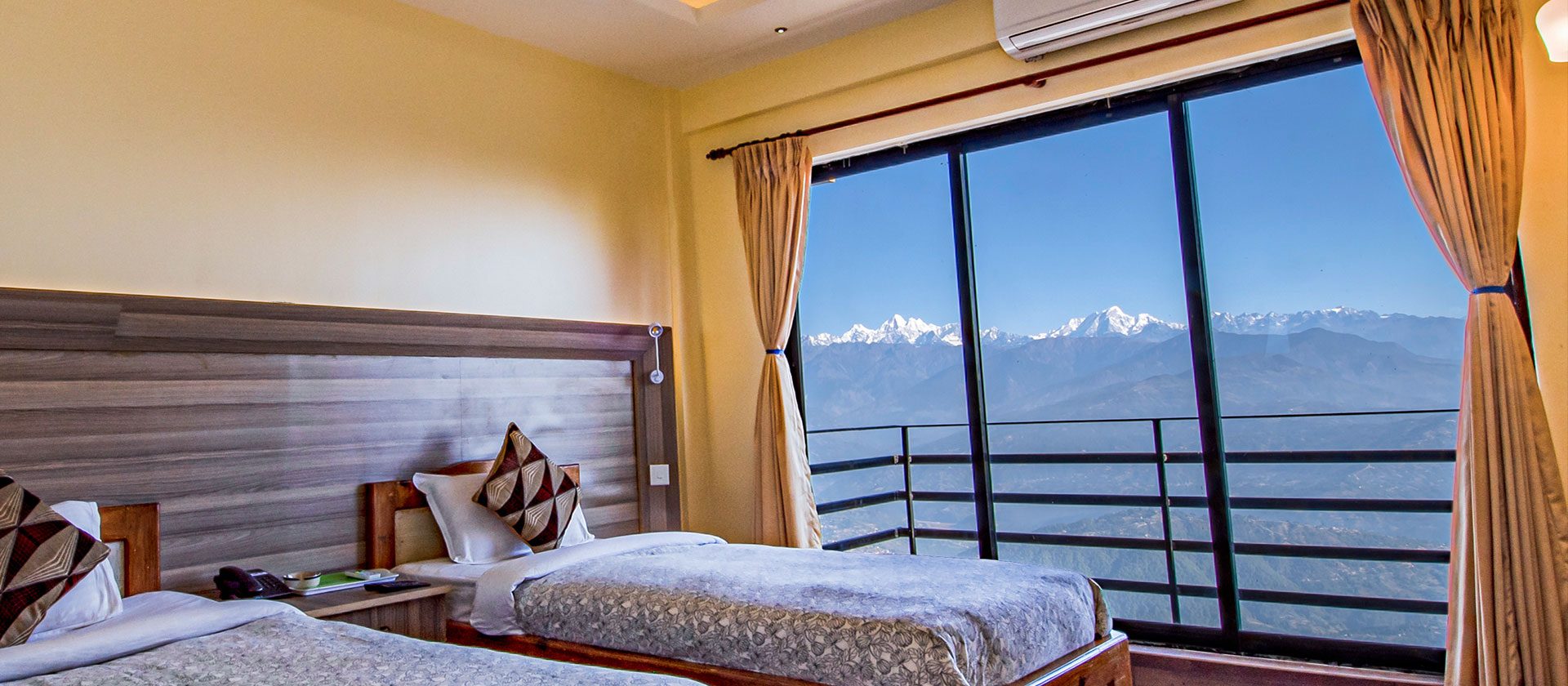 Come & Relax Above the Clouds